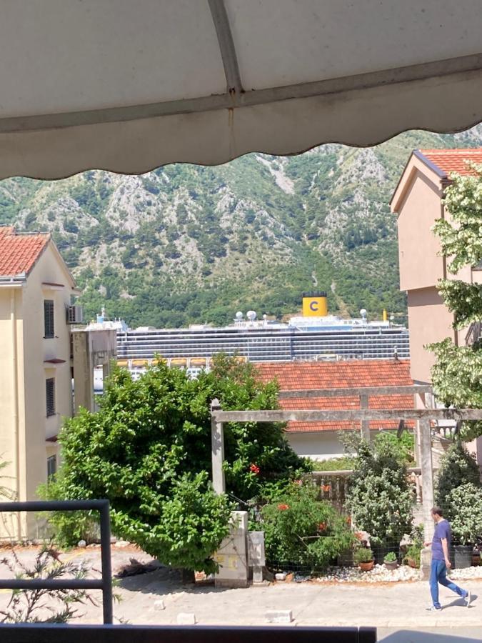 Art Guesthouse Kotor Exterior photo